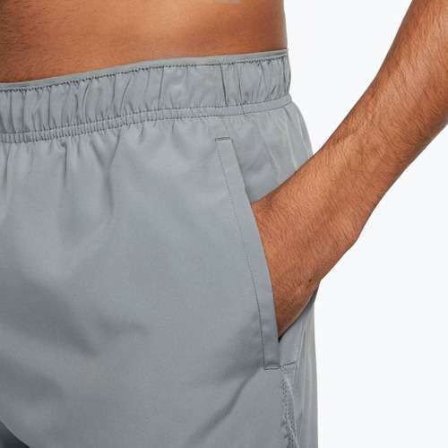 Pánské šortky Nike Dri-Fit Challenger 7" Brief-Lined smoke grey/smoke grey/black