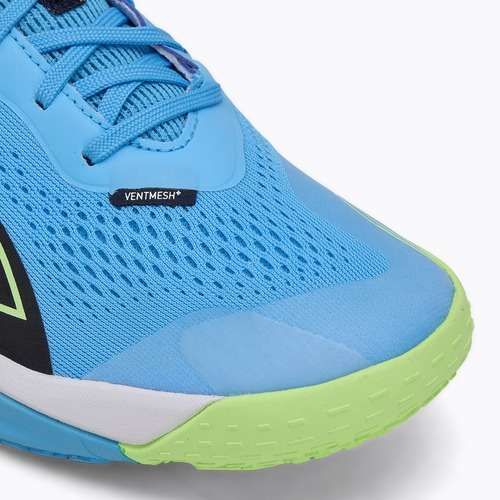 Pánské sálové boty PUMA Solarstrike III luminous blue/club navy/fizzy apple