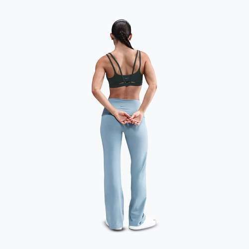 Sportovní podprsenka Nike Zenvy Strappy seaweed/white