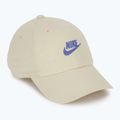 Kšiltovka Nike Club Unstructured Futura Wash light khaki/sapphire