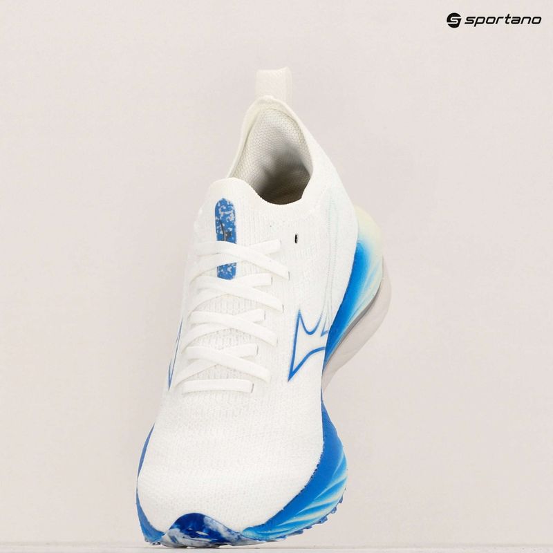 Dámské běžecké boty Mizuno Wave Neo Wind white/silver/peace blue 10