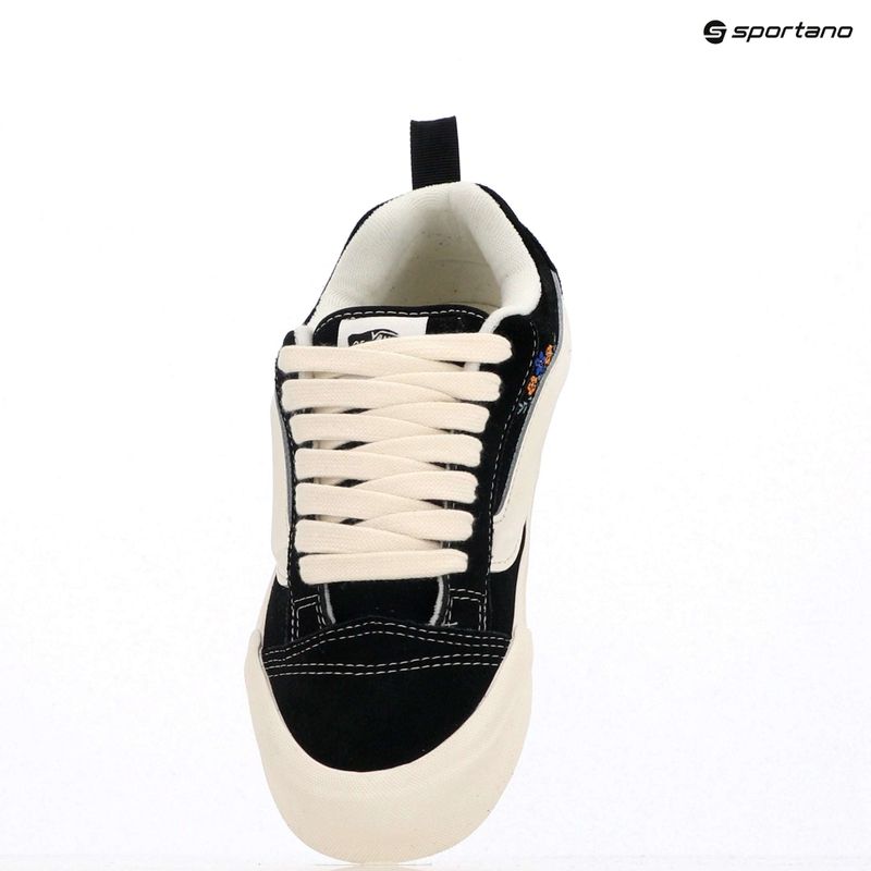 Boty Vans Knu Skool black floral 9