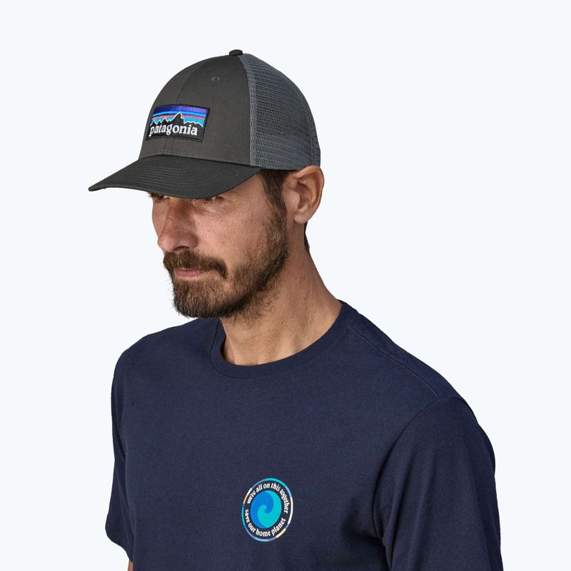 Kšiltovka Patagonia P-6 Logo LoPro Trucker forge grey 3