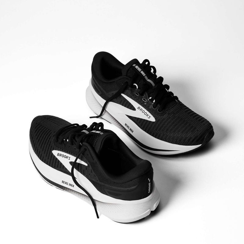 Dámské běžecké boty Brooks Revel Max black/grey/white 8