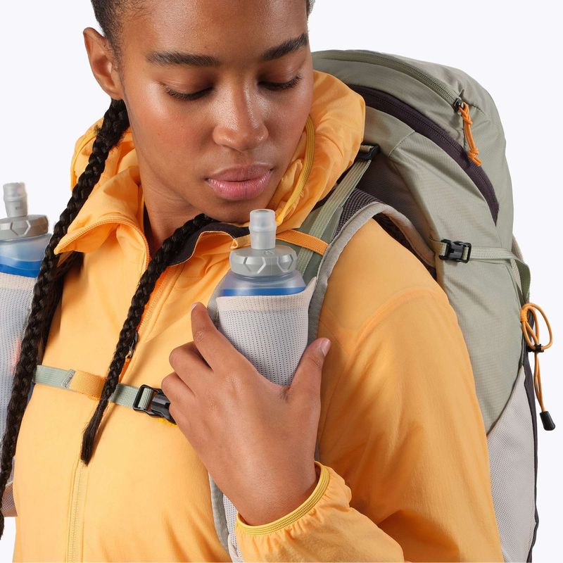 Dámský turistický batoh Salomon Aerotrek 18 l M-L seagrass/silver cloud/nine iron 8