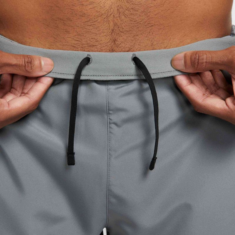 Pánské šortky Nike Dri-Fit Challenger 7" Brief-Lined smoke grey/smoke grey/black 7