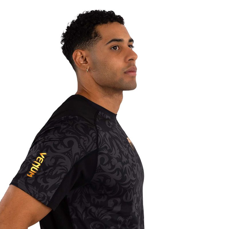 Pánské tričko Venum x Ilia Topuria Unmatched Dry-Tech black/gold 5