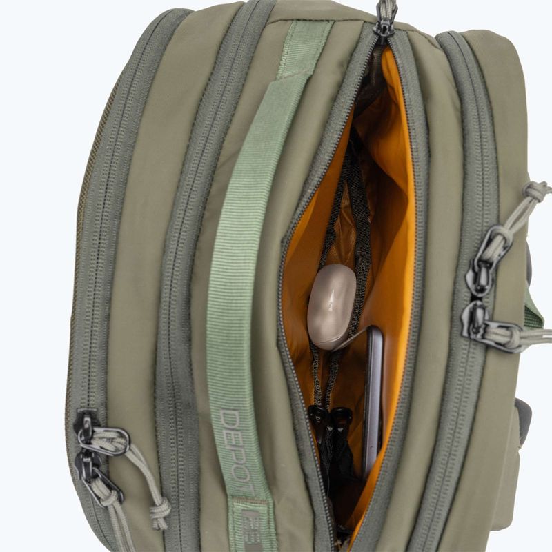 Batoh Rab Depot 28 l dark olive 7
